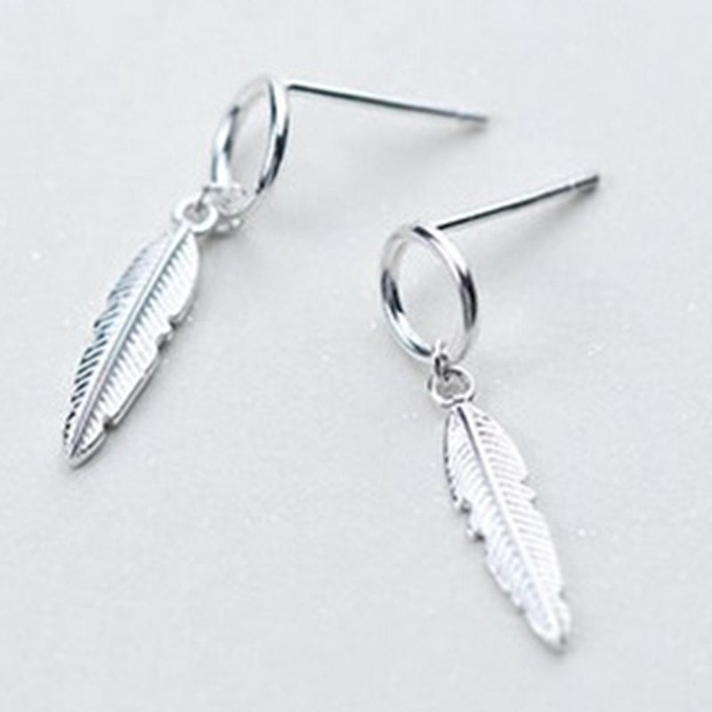 Sweet leaf earrings earrings