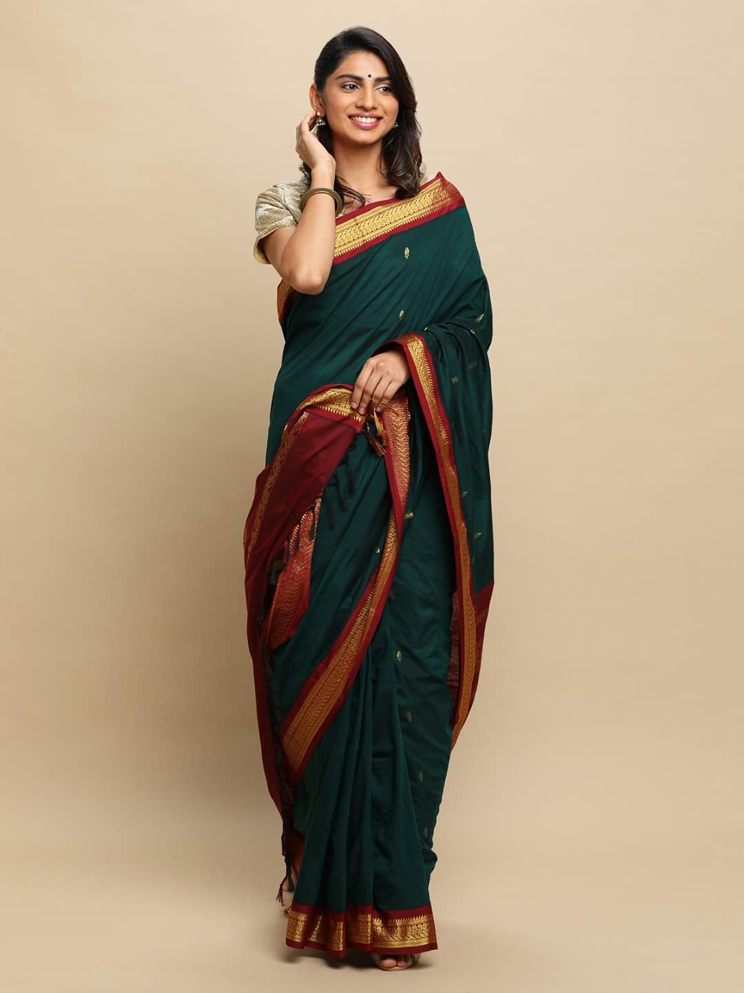 Women's Gadwal Silk Cotton Saree with Contrast Unstitched Blouse Piece - Stylish and Classic Traditional Saree