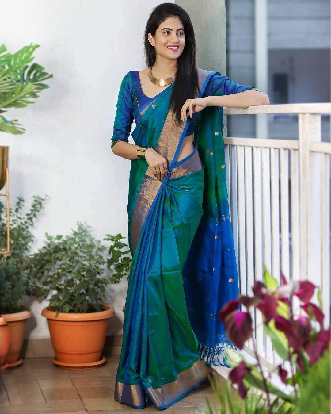 Women's Kanjivaram Soft Silk Saree With Blouse Piece 6.3metres