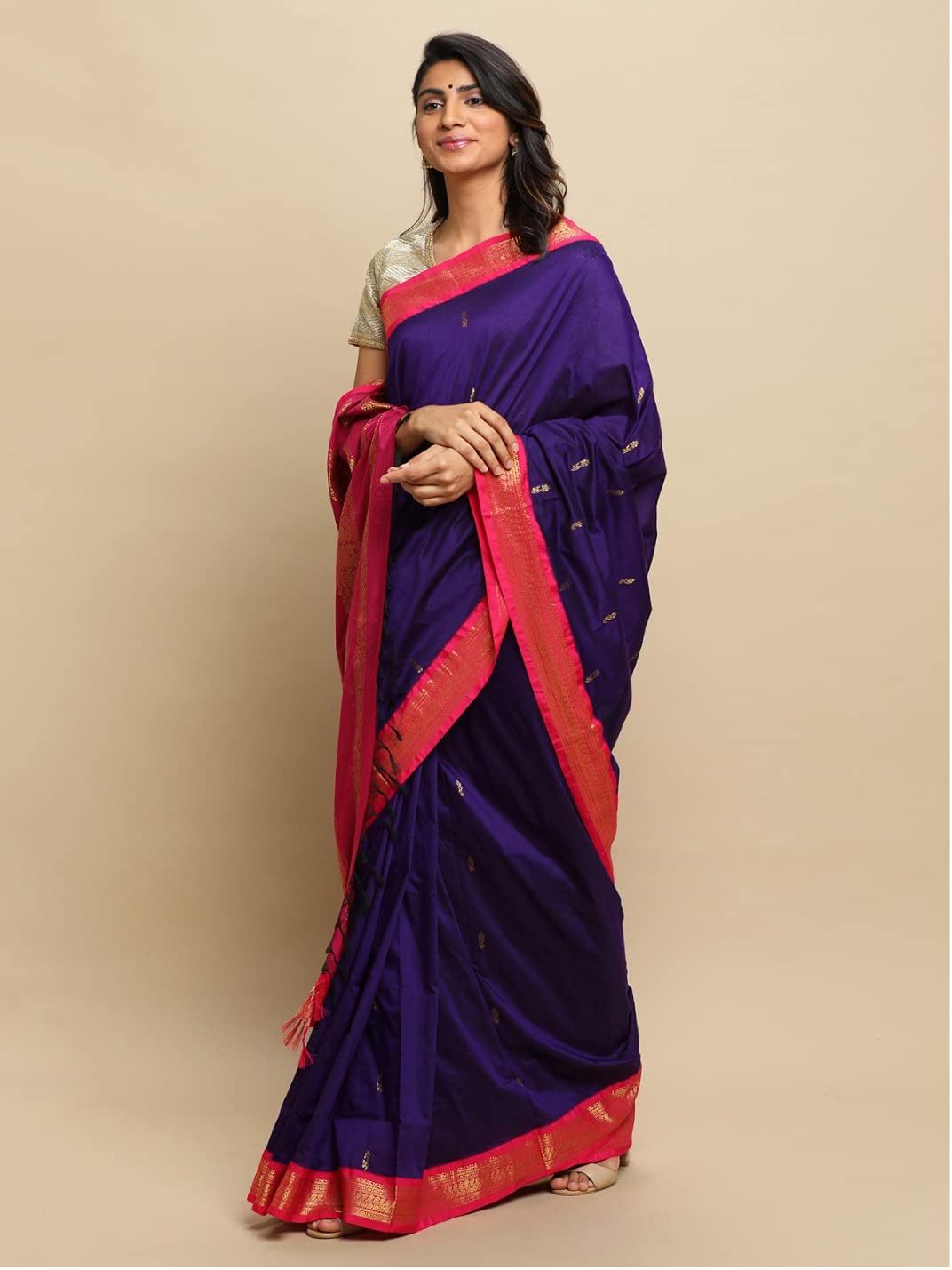 Women's Gadwal Silk Cotton Saree with Contrast Unstitched Blouse Piece - Stylish and Classic Traditional Saree