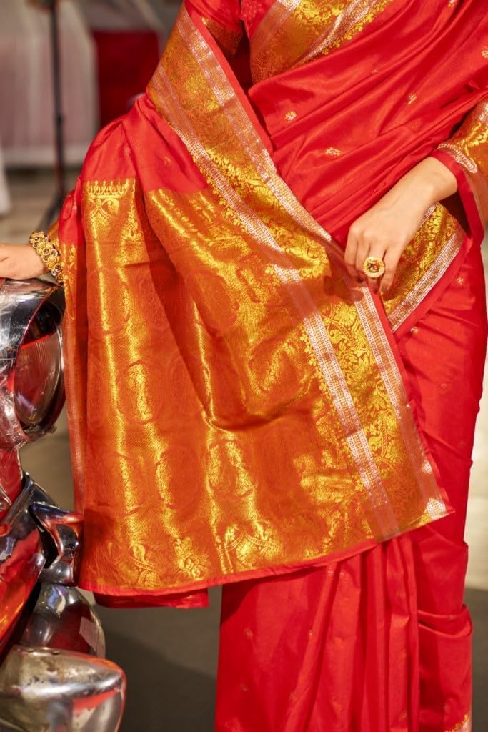 Womens Kanjivaram Silk Saree with Zari Woven Saree With Blouse Piece