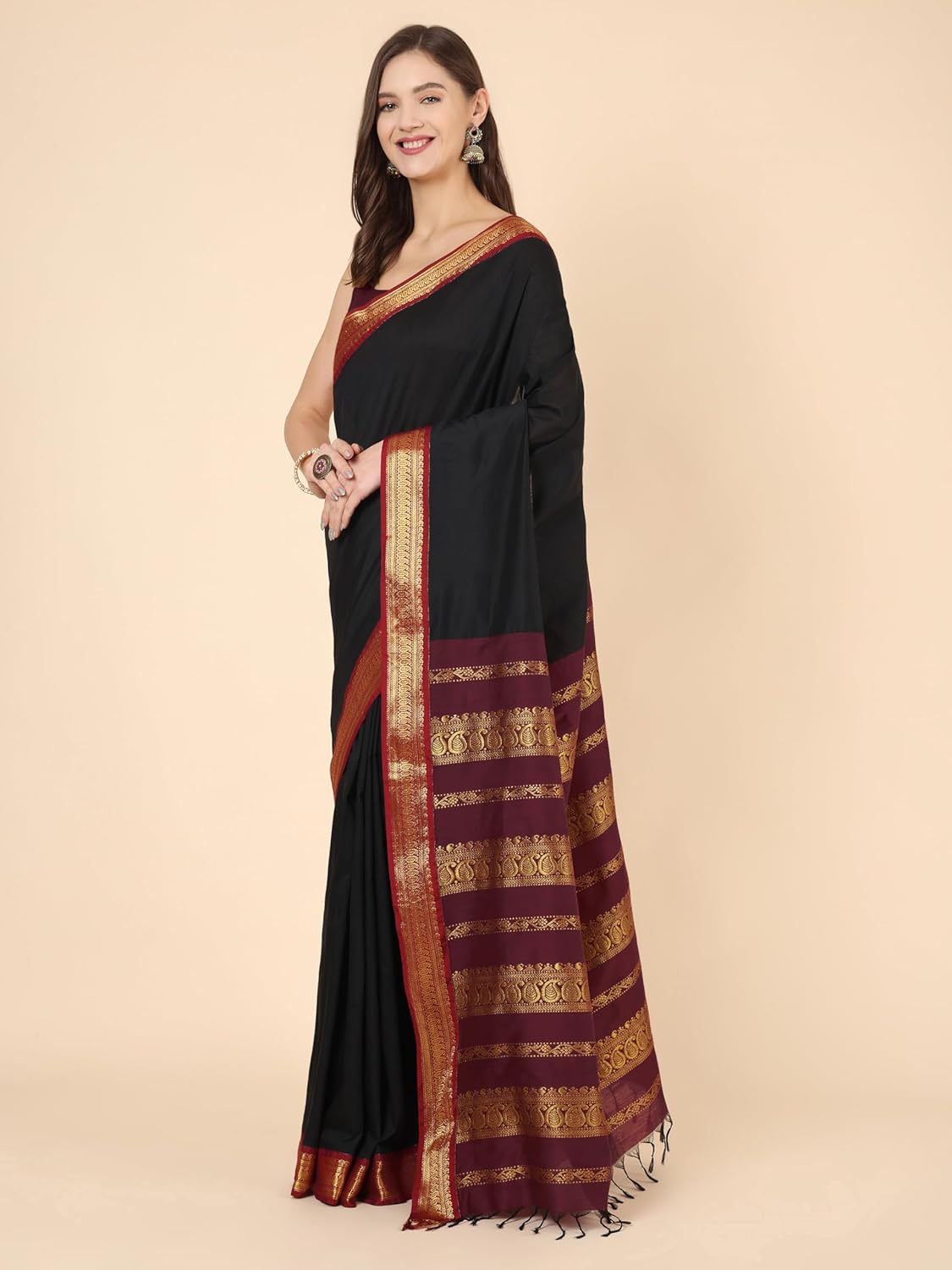 Women's Gadwal Silk Cotton Saree with Contrast Unstitched Blouse Piece - Stylish and Classic Traditional Saree