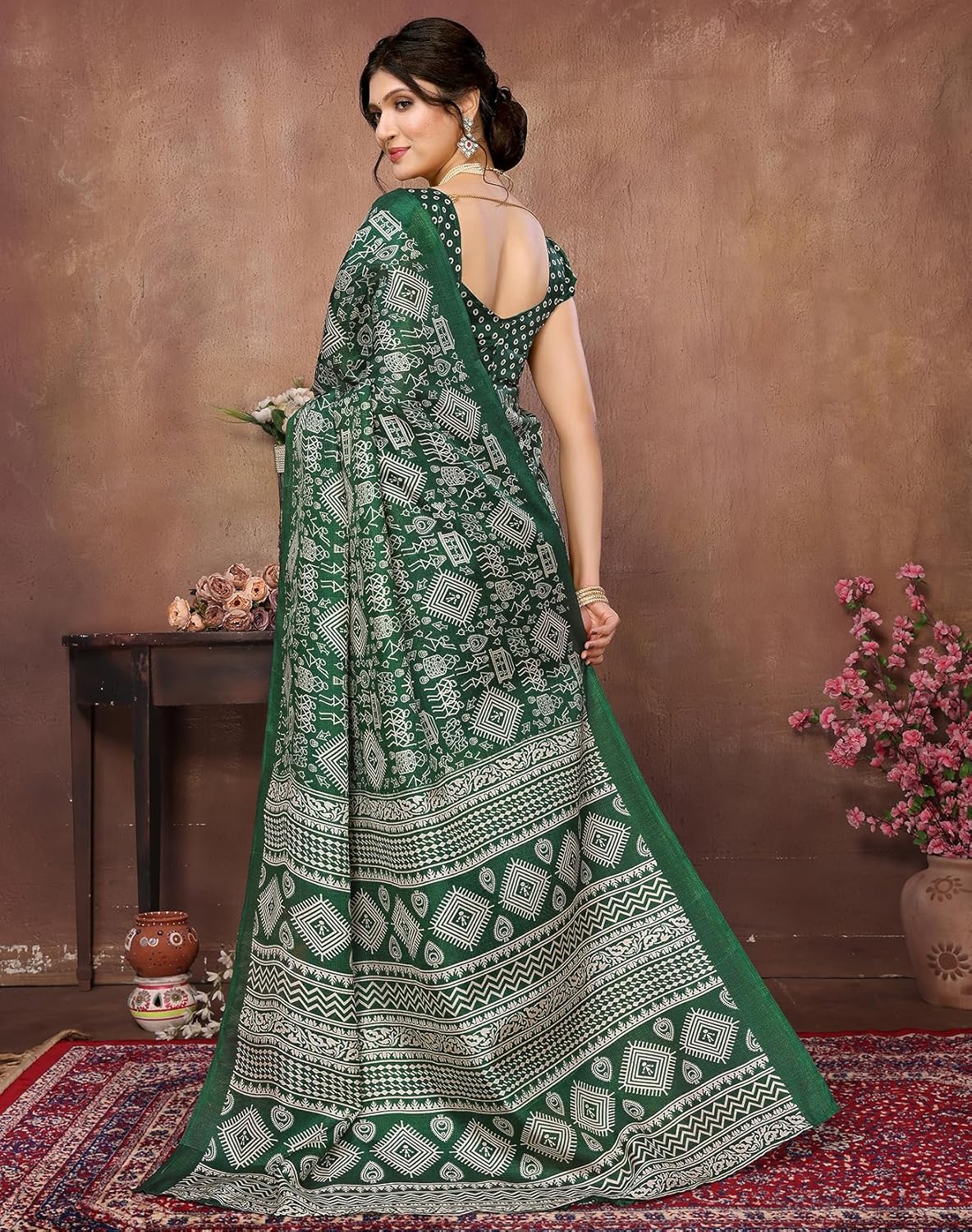 Women's Art Silk Digital Printed Saree With Unstitched Blouse Piece