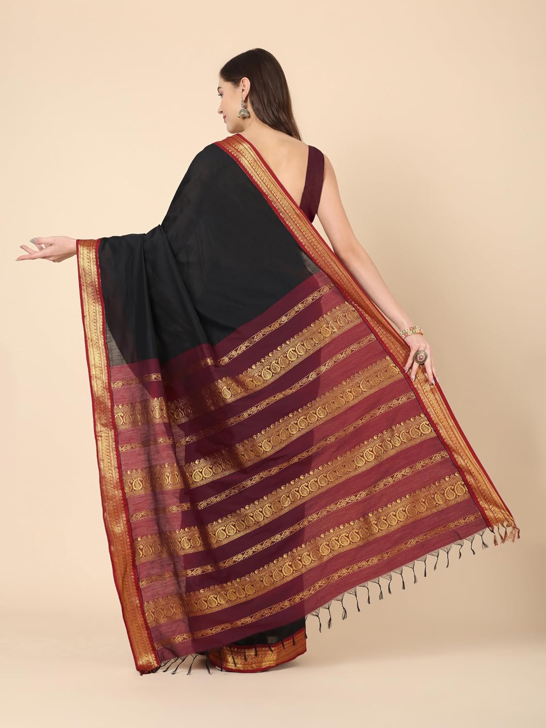 Women's Gadwal Silk Cotton Saree with Contrast Unstitched Blouse Piece - Stylish and Classic Traditional Saree